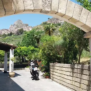  Bed & Breakfast Casa Puccio Italia